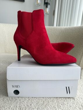 Red Suede Pointed-Toe Stiletto Ankle Boots Size 7.5